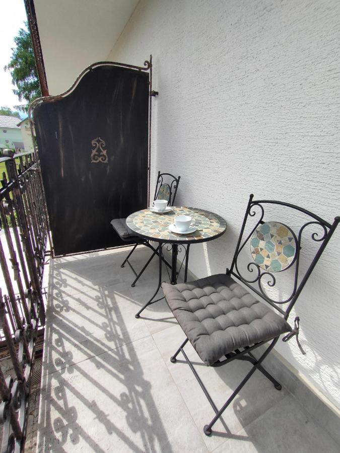 Apartments & Rooms Aleksandra ブレッド エクステリア 写真